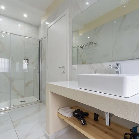 Leia Hospitality בית הארחה