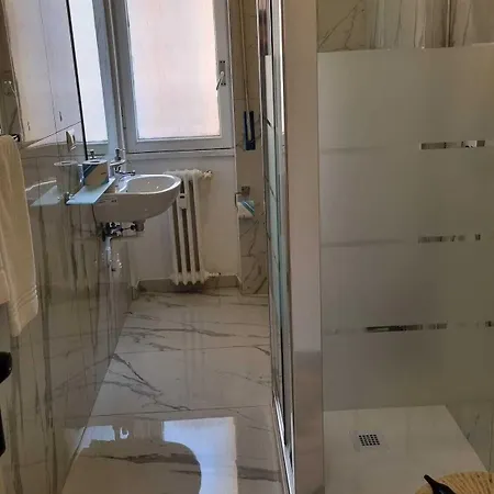 Leia Hospitality 3* Milão