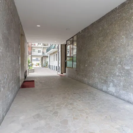 Trendy Corner - Fashion District