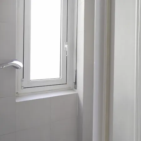 Italianway - Fatebenesorelle 18a * Milano