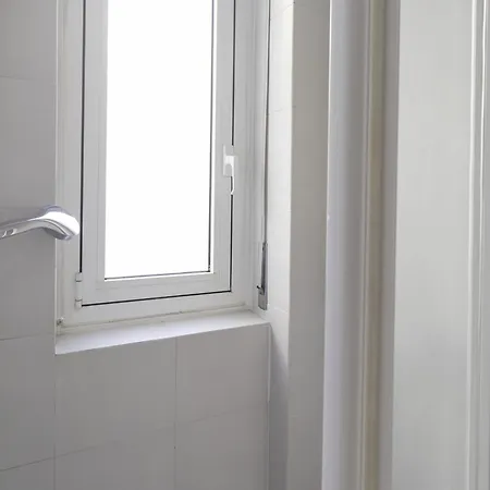 Italianway - Fatebenesorelle 18a * Milano