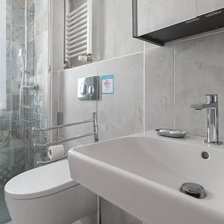 Italianway - Lorenteggio 30 Daire