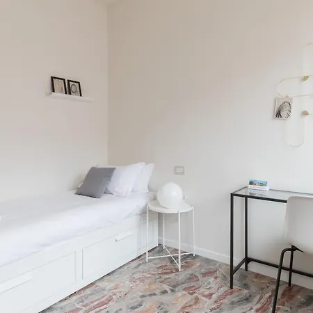 Italianway Easy - Plinio 64 Appartement *