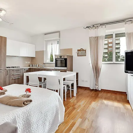 Alessia's Flat - Perini Lejlighed