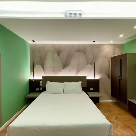 Апарт-отель Ticinese 4*