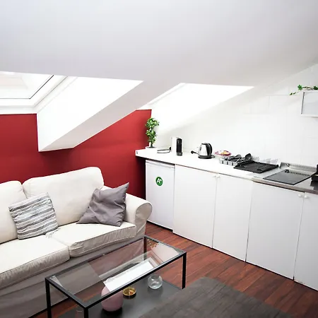 Appartamento Hosting Dreams Attics - Duomo *