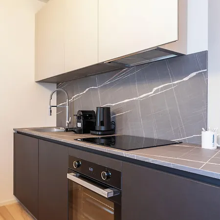 Easyhomes - Bandello Apartment