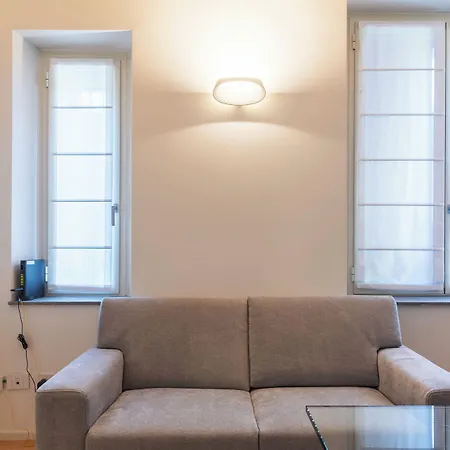 Easyhomes - Bandello * Milan