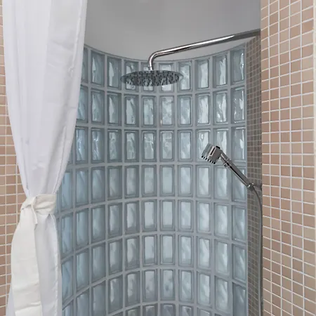 Italianway Comfort - Savona 123 아파트