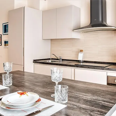 Italianway Comfort - Salasco 18 Apartament *