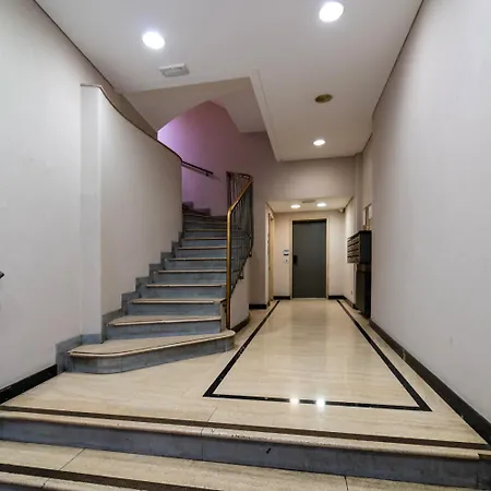 Urban Retreat Al Duomo By Wonderful Italy شقة