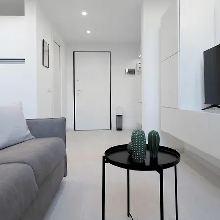 Italianway Comfort - Tortona 8 Милан