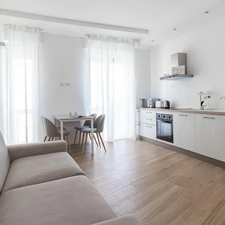 Apartman Italianway Comfort - Boscovich 23 *