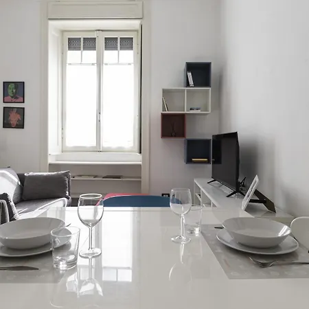 Italianway Easy - Sardegna 40 Apartament *