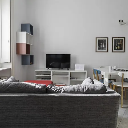 Italianway Easy - Sardegna 40 Apartament *