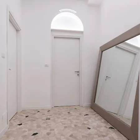 Italianway Comfort - Merlo 1 E Lägenhet Milano
