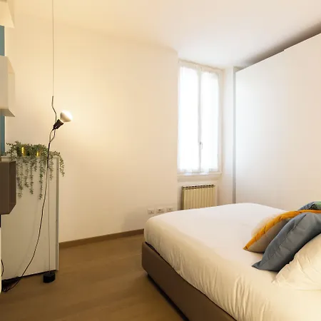 Frisi Di Porta Venezia شقة
