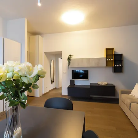 Apartment Frisi Di Porta Venezia *