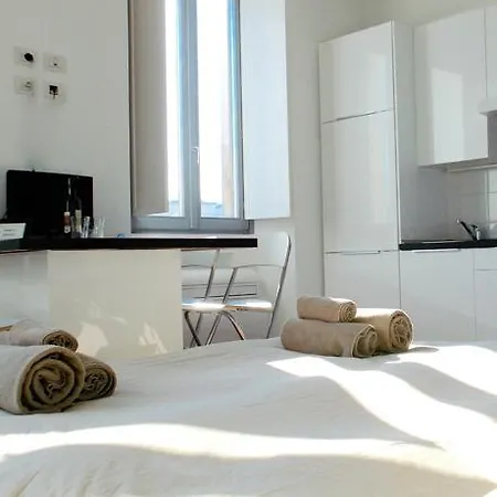 Temporary House - City Centre Appartement Milaan