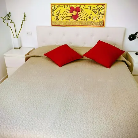 Private In Isola-farini Mailand