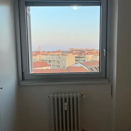 Private In Isola-farini Séjour chez l'habitant *