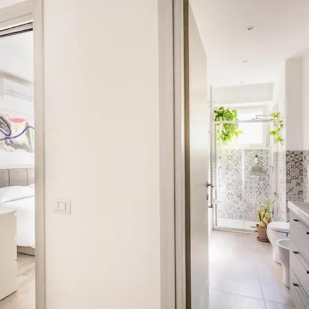 Pomodoro House - Luminoso Vicino Linate, Sky, Fabrique, Arena Olimpica 펜션