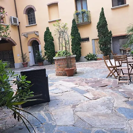 Trilocale Tamara 4* Milan