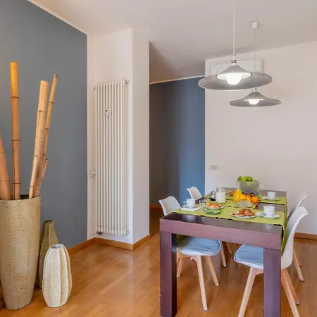 아파트 Elegant Self Check-in Metro To Duomo 12 밀라노