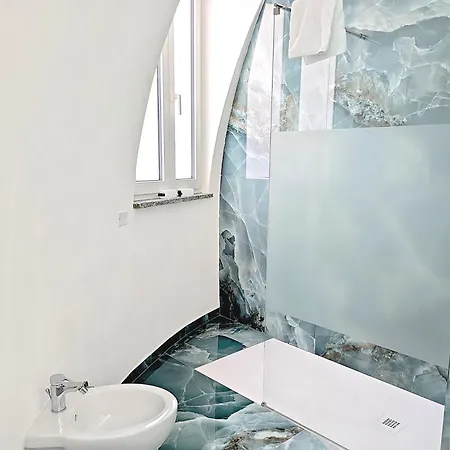Dağ evi The Igloo -luxury Eclectic - Jacuzzi - Milanoflats *