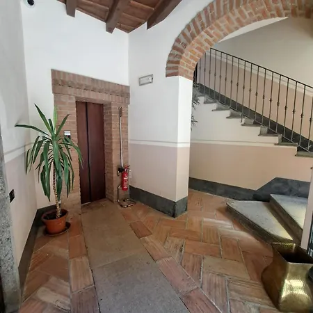 Appart hôtel Trilocale Tamara Abbadesse M3-m5 Zara 4*