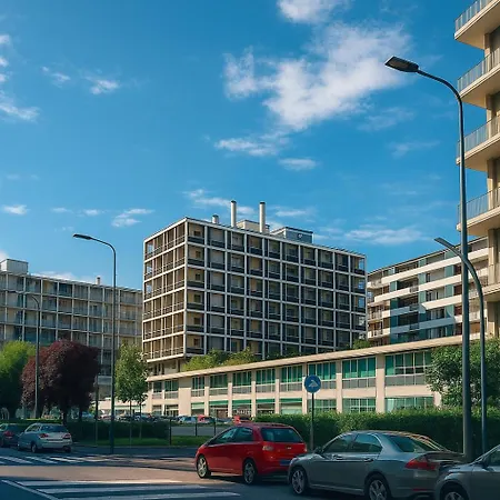 Via Cagliero 14 شقة *