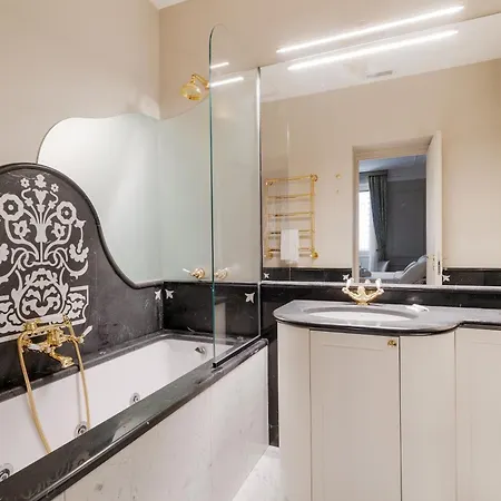 Brera Trilocale Di Lusso * Milano