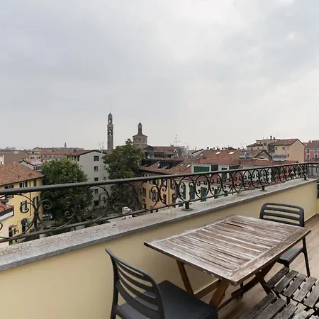 Appartement Guesthost - Navigli Modern Flat *