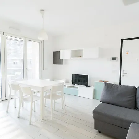 Domusrely - New 3 Bedroom Merlata Next Rho Fiera Apartamento Milão