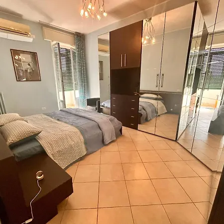 Apartment Thecolorfulhouse Navigli Centre Mailand