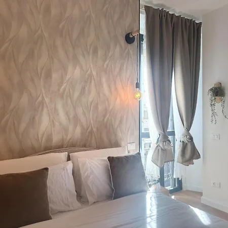 Acasadiimma - Monolocale Design Navigli - Duomo A 10 Minuti - San Siro - Bocconi Appartement Milan