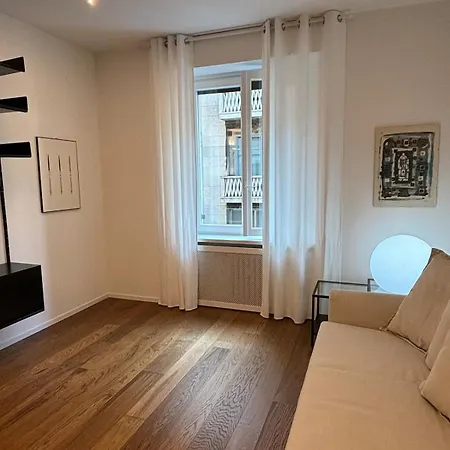 Porta Venezia Settala 1 *