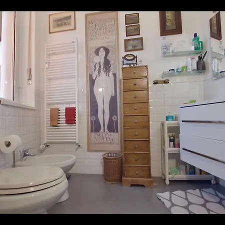 Entire Two-room 10 Minutes From The Fashion And Design Apartment Mailand