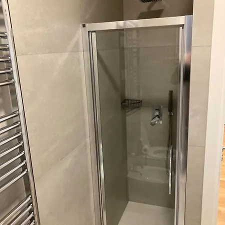 The Lux Bocconi-navigli Apartment *