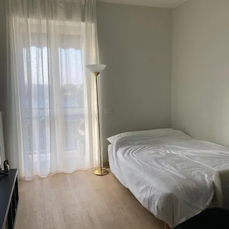 Apartment Two-room On A Quiet Street 15 Minutes From The Duomo Milan