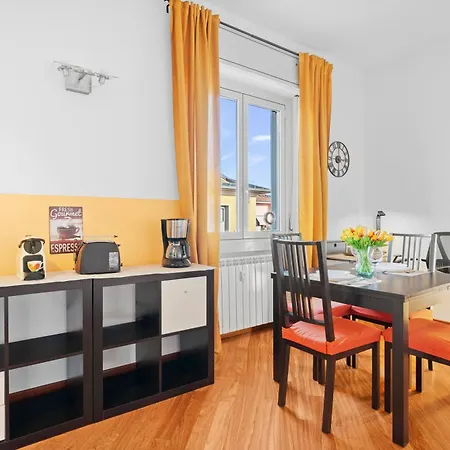 Skyline View 8 Mins To San Siro Milánó