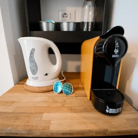 San Siro 6 Min - Life 15 Min * Milánó