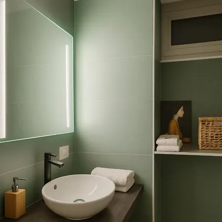 Isola Nell'isola -isola E Garibaldi