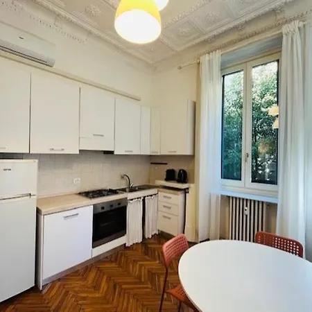 Correggio 44 - Velo 밀라노