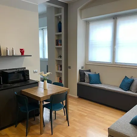 아파트 Modern Flat Historical Center Colonne San Lorenzo Navigli *