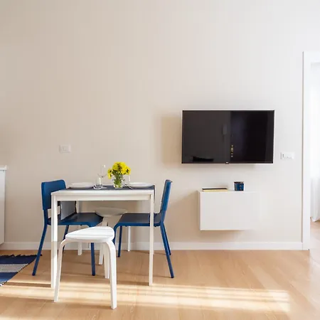 Just Urban Stays - Accogliente Bilocale Sui Navigli - Metro M2