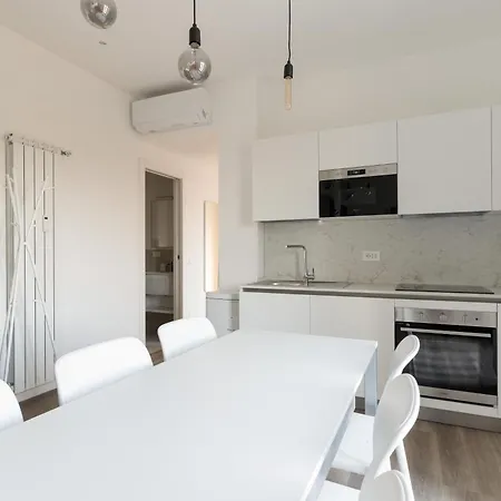 Brera Navigli Apartamento Milão