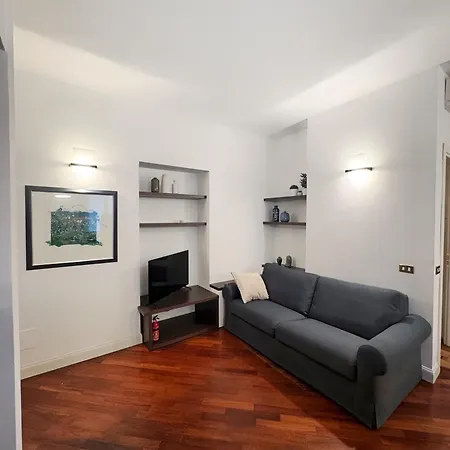 Casa Fara 18 - Accoglienza E Relax Nel Cuore Urbano 밀라노