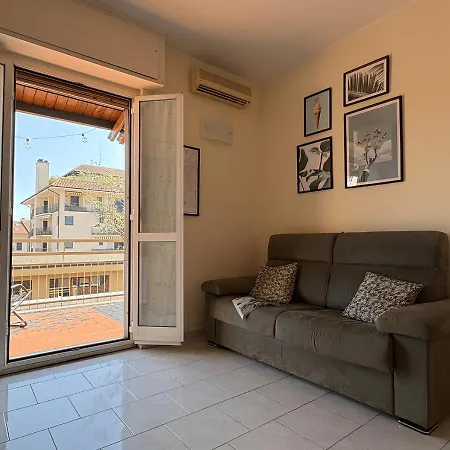 Attico A Corsico - Navigli E San Siro A 15 Minuti Apartamento *