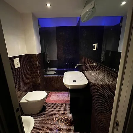 Casa Ferretti - Corso Garibaldi * ميلان